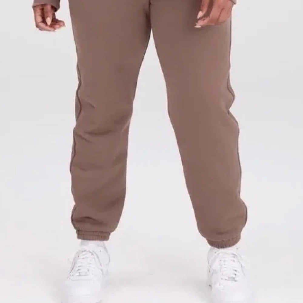 Girlfriend Collective TARO Classic Jogger